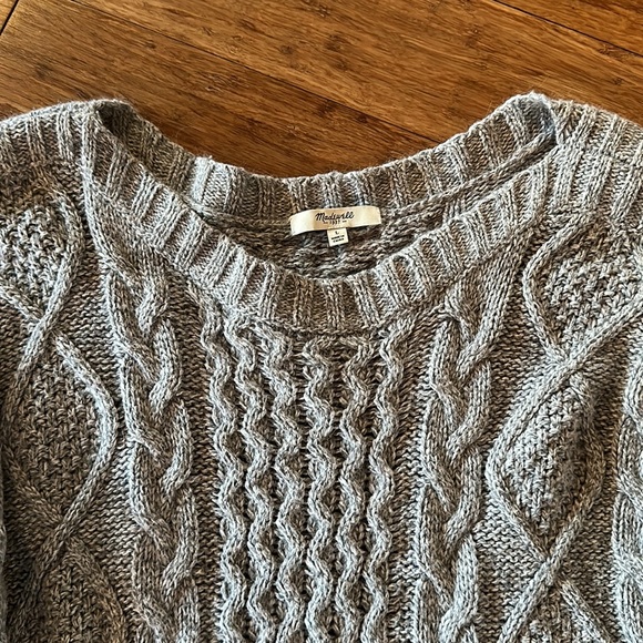 Madewell Grey Sweater - Picture 2 of 4